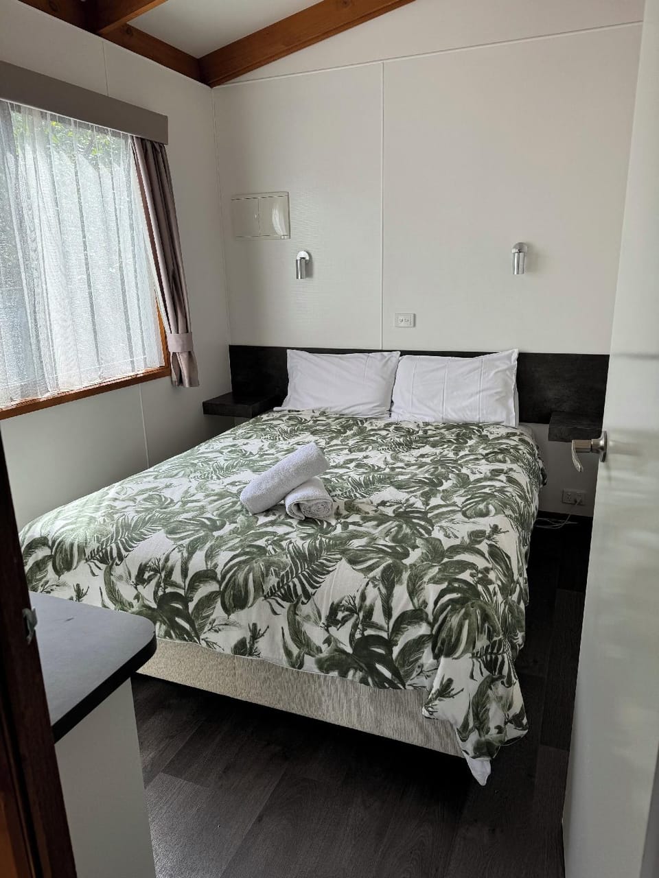 St Arnaud Caravan Park Hotel in Victoria