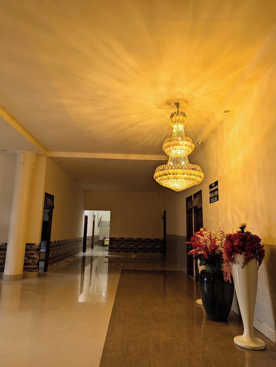 Cam Uyen Hotel Hotel in Lâm Đồng