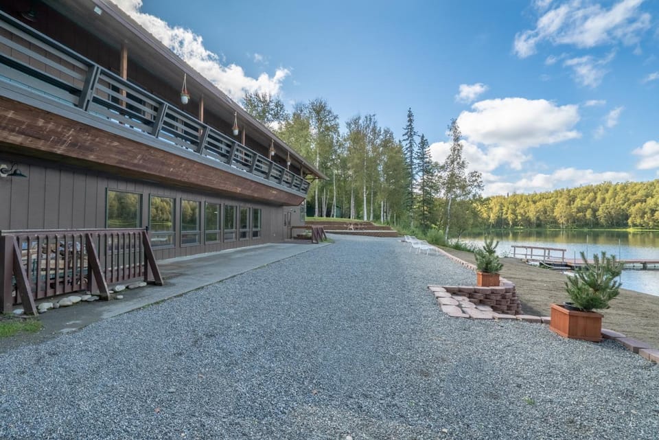Meier Lake Resort Resort in Alaska