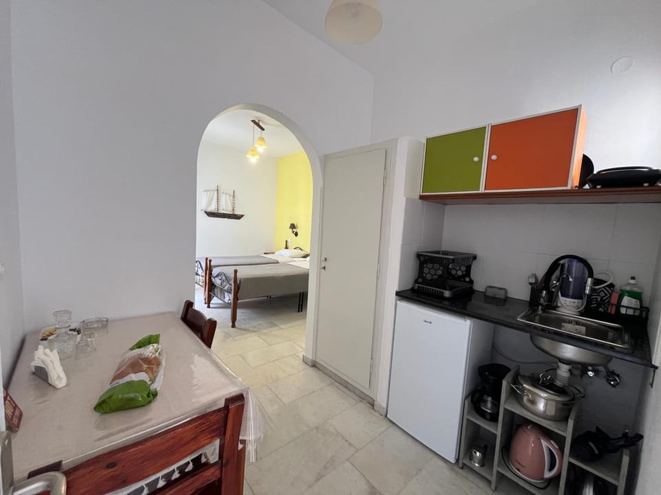 Studios Zafiri Hotel in Naxos
