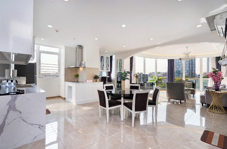 Ben Thanh Tower - Luminous Apartments D1 Hotel in Ho Chi Minh City