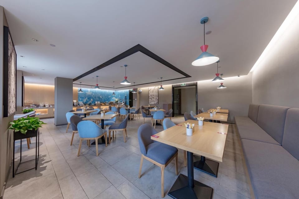 Home Inn Neo Danyang Railway Station Yanjingcheng Xinshi Kou Hotel in Jiangsu