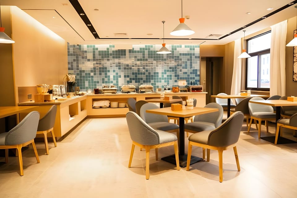 Home Inn Neo Laiyang High-speed Railway Bus Station Fushui North Road Hotel in Qingdao