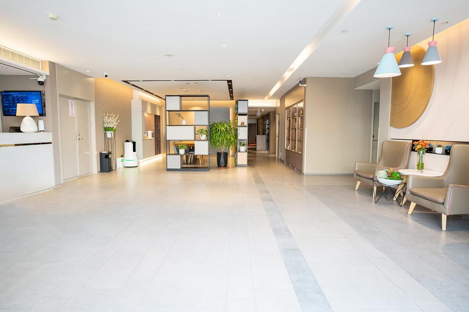 Home Inn Neo Dezhou Dongfeng Middle Road Department Store Building Hotel in Shandong
