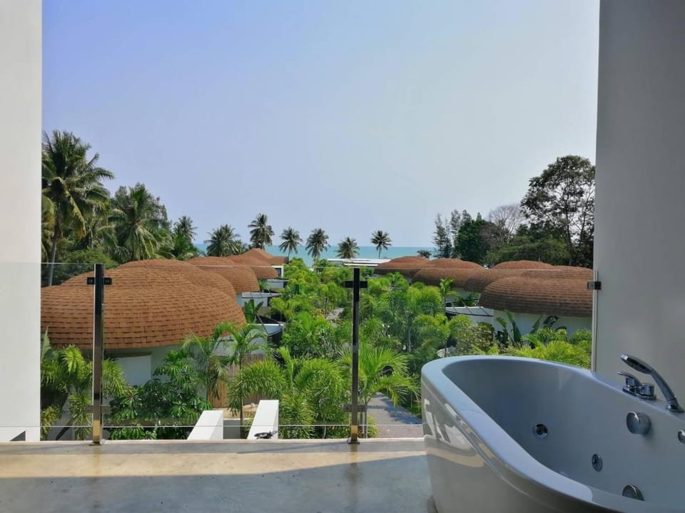 Tungtong Beach Villas Resort in Prachuap Khiri Khan, Thailand
