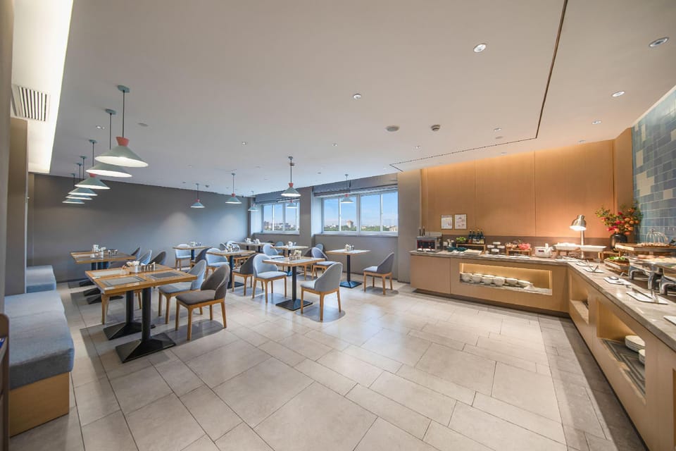Home Inn Neo Taizhou Golden Eagle Shopping Center Hotel in Jiangsu
