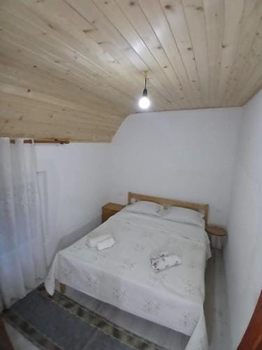 Ardi Selimaj Hotel in Montenegro