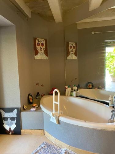 chambre d hotes Ferme Bressane la barcarolle Hotel in Jura