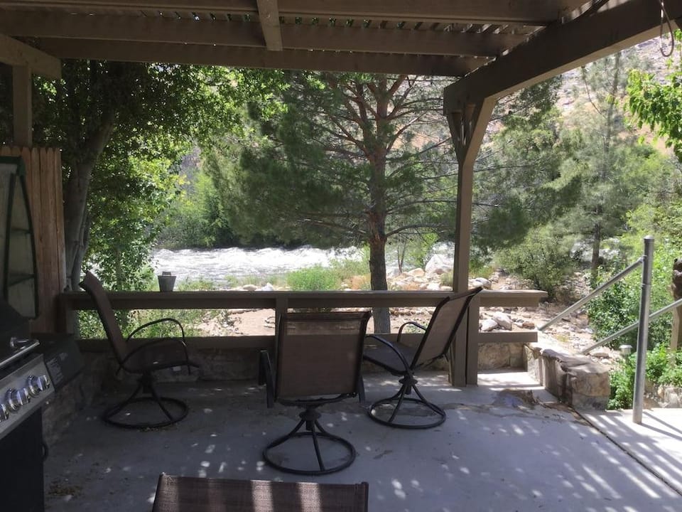 Sequoia Lodge Lodge in Kernville
