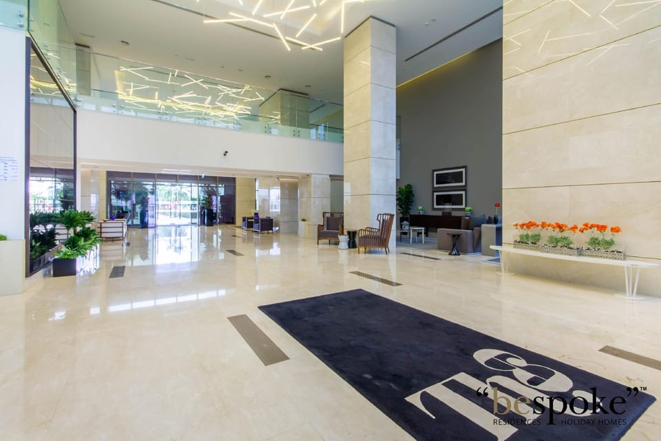 Bespoke Residences - Th8 Palm Jumeirah Hotel in Dubai