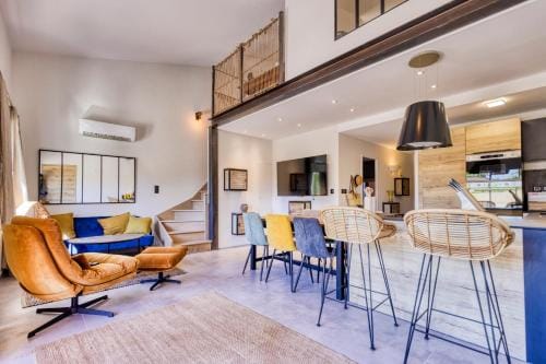 VILLA Isle sur la Sorgue Hotel in L'Isle-sur-la-Sorgue