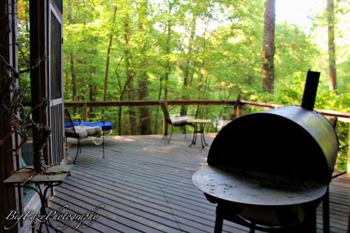 The River Chalet Hotel in Mississippi