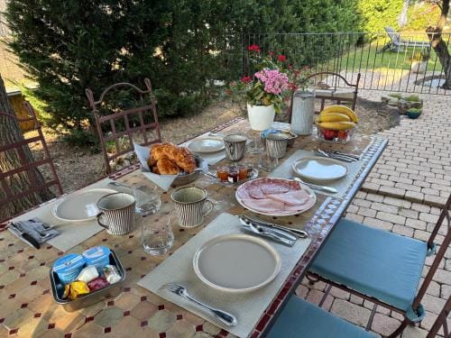 Au Bon Mistral Hotel in Provence-Alpes-Côte d'Azur