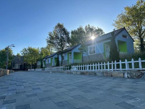 Bujtina Spata guest house sleep quiet Hotel in North Macedonia