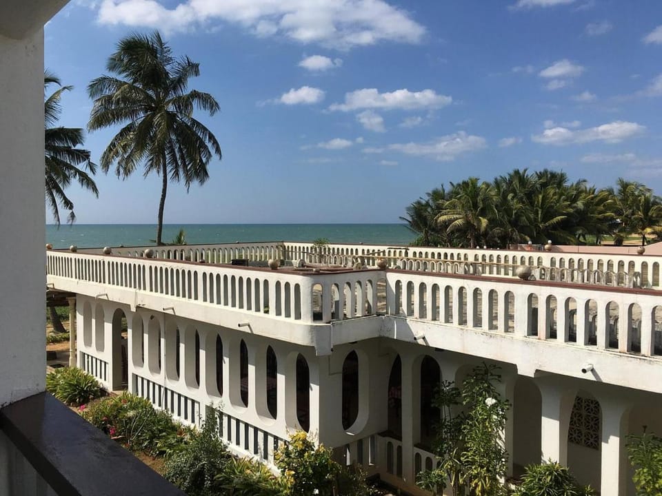 Hotel Silver Sands Hotel in Negombo