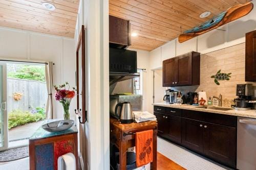 The Alala at Stained Glass Cottages Hotel in Volcano