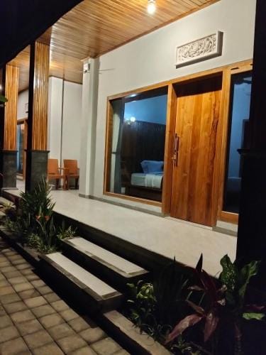 MMMpulukansurfvilla Hotel in Pekutatan