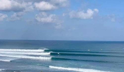 MMMpulukansurfvilla Hotel in Pekutatan