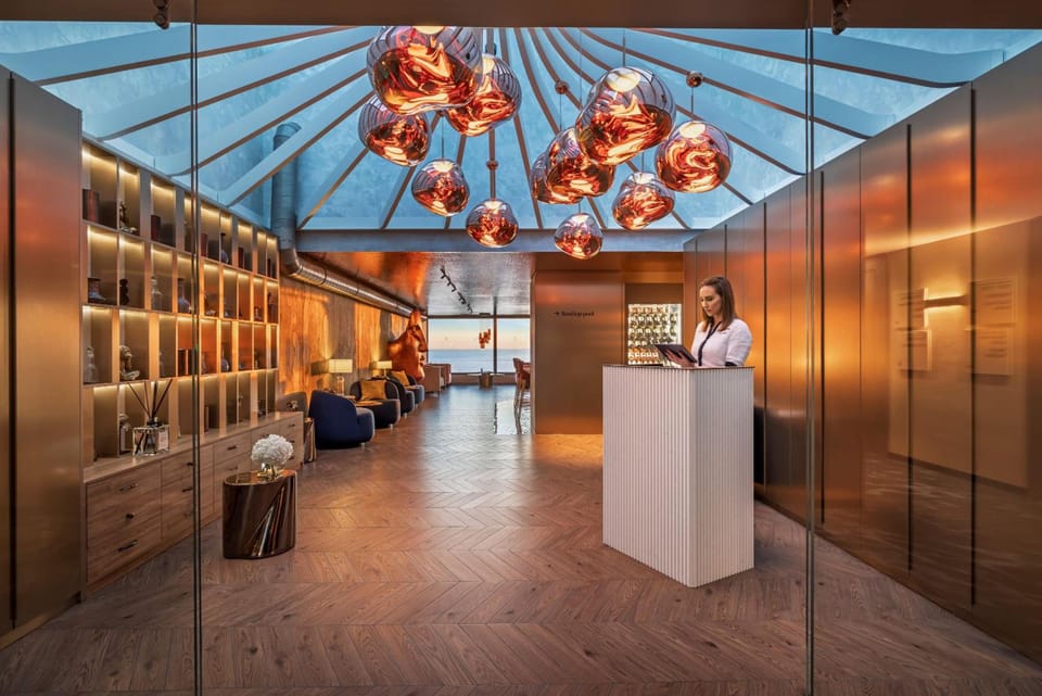 Bar/lounge