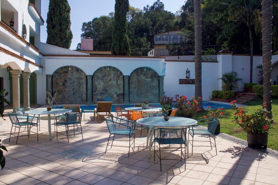 Hotel Mythos Hotel in Tepoztlan