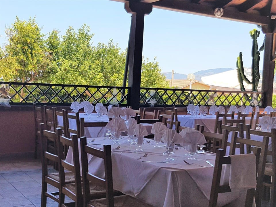 Hotel La Vela Hotel in Sardinia