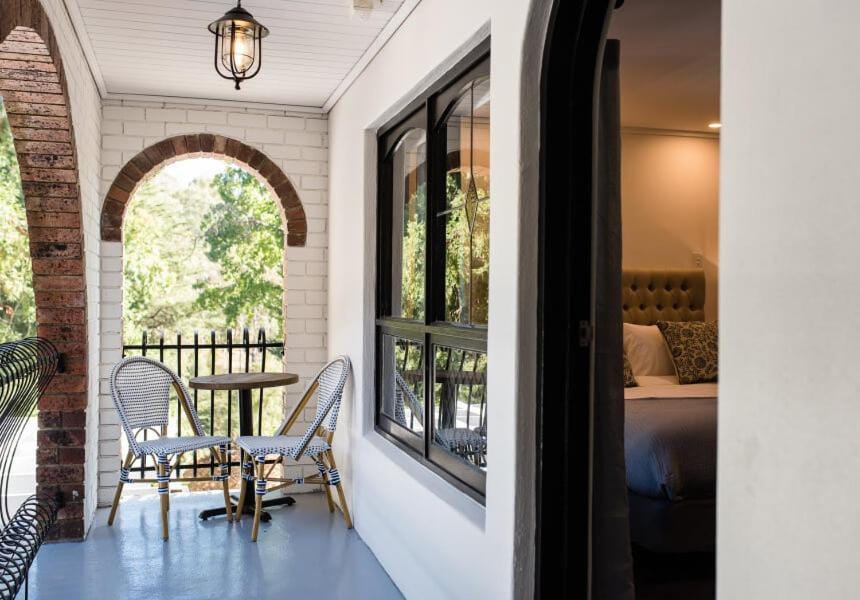 The Manor Basket Range Hotel in Adelaide