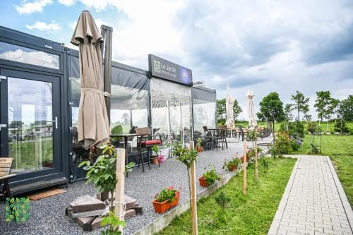 Le Jardin Glamping Resort in Serbia