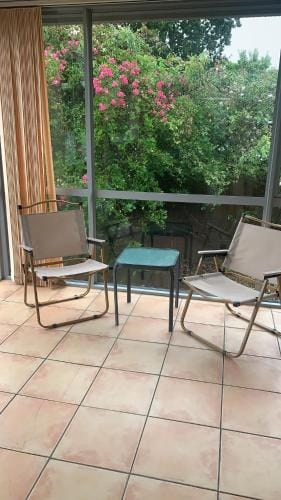 double room Hotel in Auckland