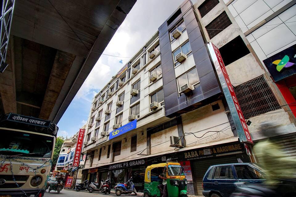 Fabhotel Ps Grand Hotel in Lucknow