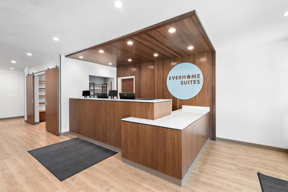 Everhome Suites San Bernardino - Loma Linda Hotel in Loma Linda