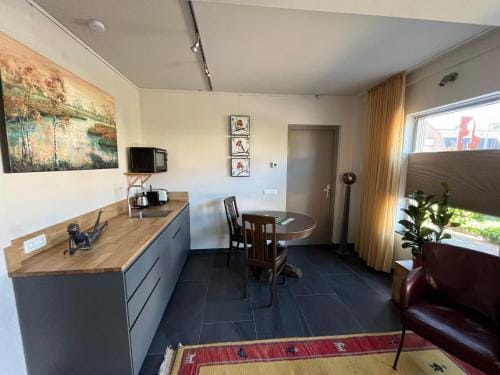Bed and breakfast Art 7 Hotel in North Brabant (province)