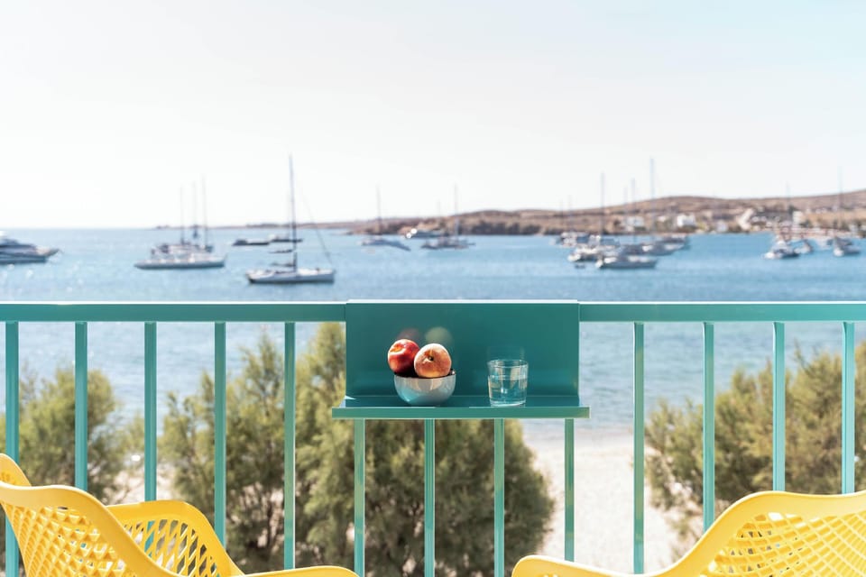 Play Paros Hotel in Paros