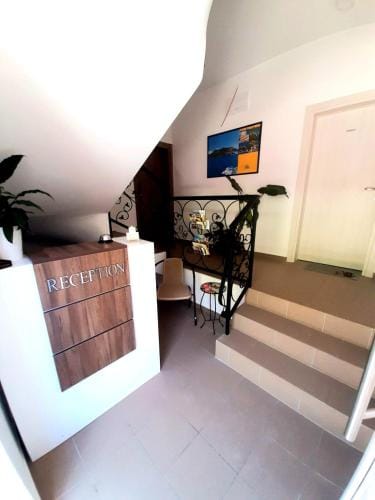 Apartments Sunrise Hotel in Dubrovnik-Neretva County