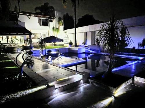 Escapada de Lujo en Ajijic Habitaciones Privadas con Bano vistas Alberca Montanas Hotel in Ajijic