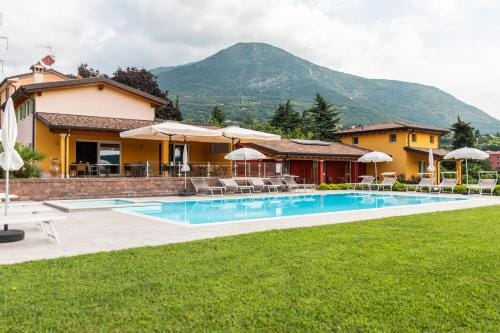 B&B Borgo Marognole Hotel in Lake Garda