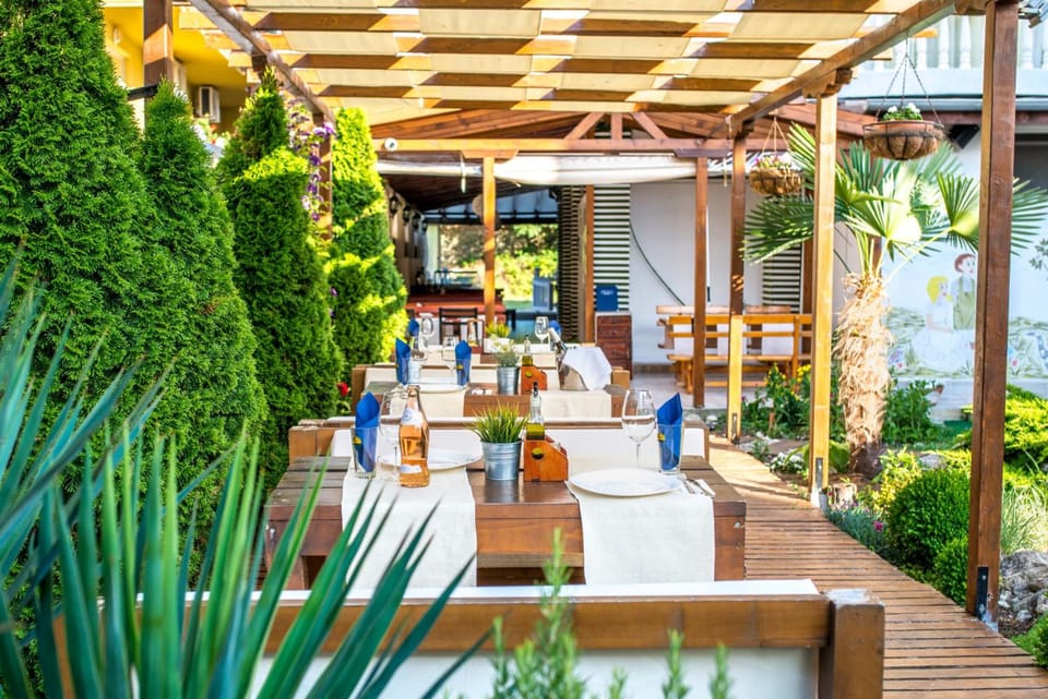 hotel Yanis Hotel in Burgas Province