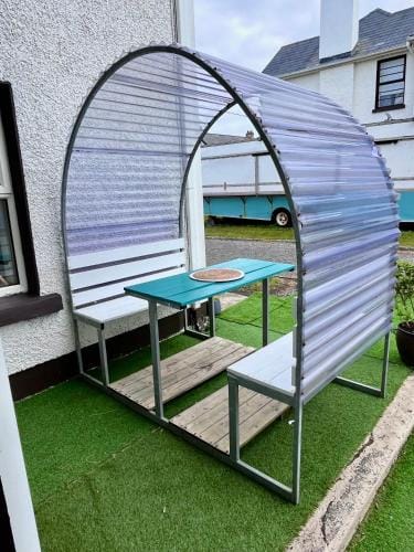 The Nest Hostel Strandhill Hostel in County Sligo