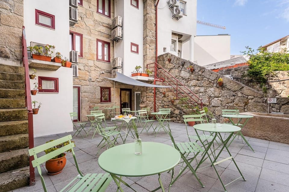GuestReady - Invicta Porto Guest House Hotel in Porto