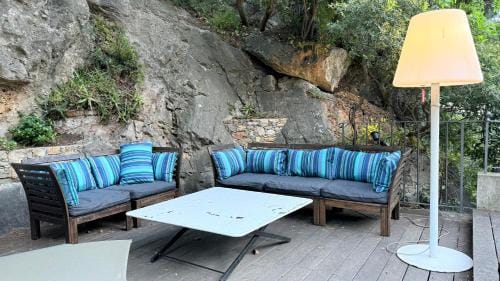 Le cabanon du Faron une chambre d hote dans un jardin Hotel in Toulon