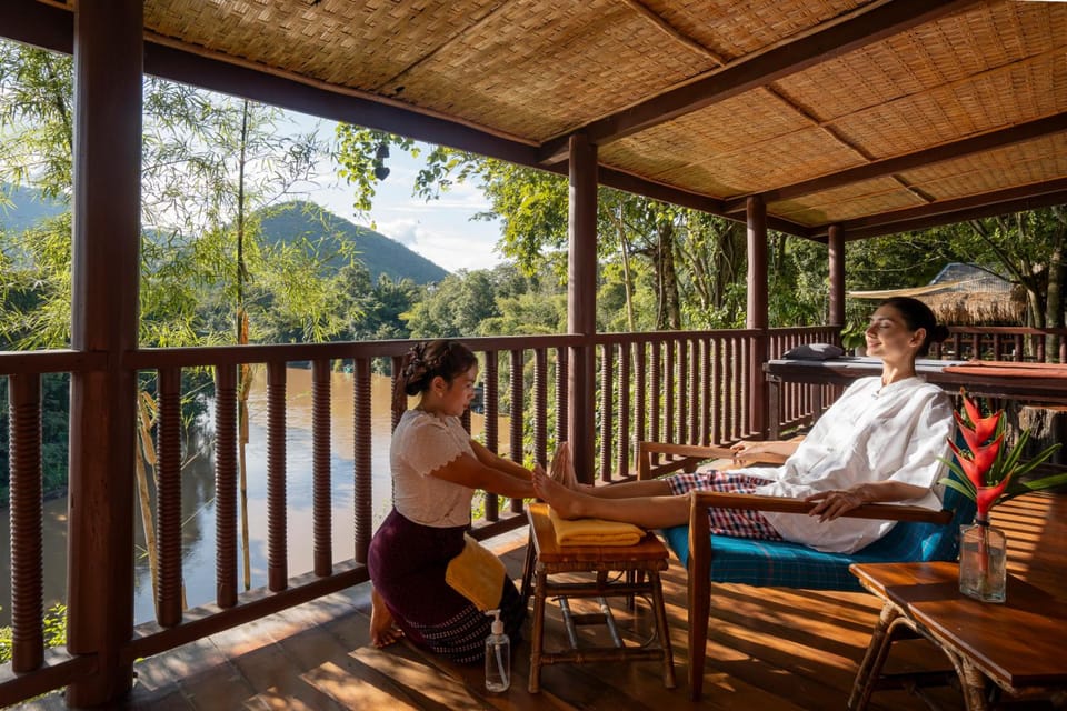 Hintok River Camp @ Hell Fire Pass Hotel Resort in Thailand