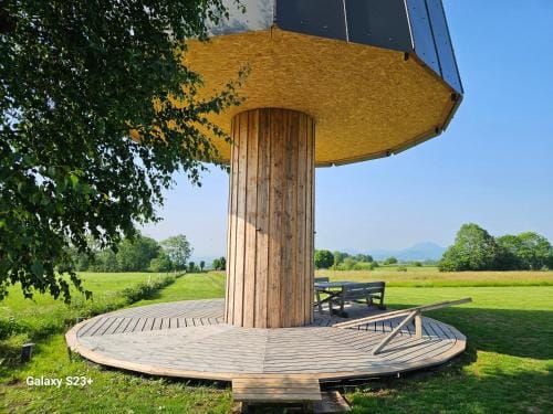 LOGIS LAS CROZAS Le Mousseron orientable Hotel in Auvergne-Rhône-Alpes