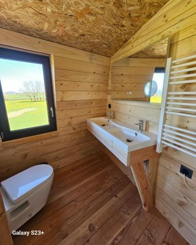 LOGIS LAS CROZAS Le Mousseron orientable Hotel in Auvergne-Rhône-Alpes