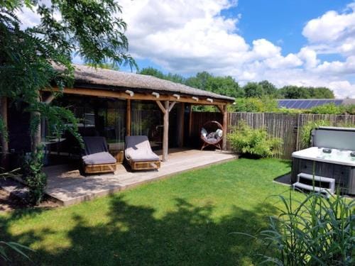 Buitengewoon Overnachten Lodge in Oosterhout