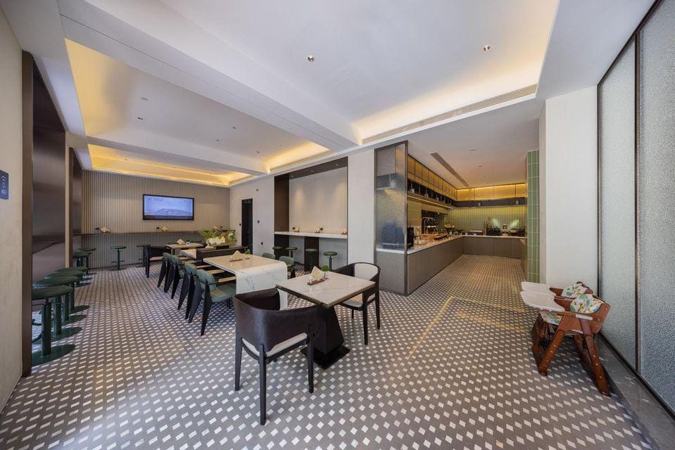 Atour Hotel Yangzhou Shouxihu Wenchang Middle Road Hotel in Jiangsu