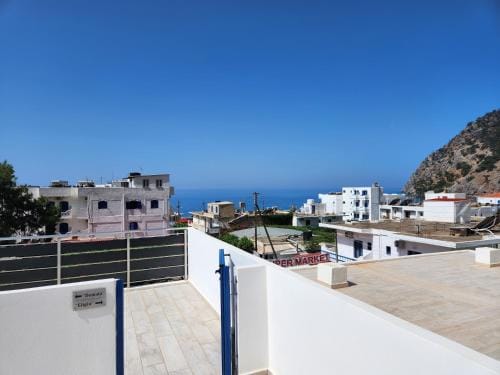 Tarra Rooms and Apartments Hotel in Crete