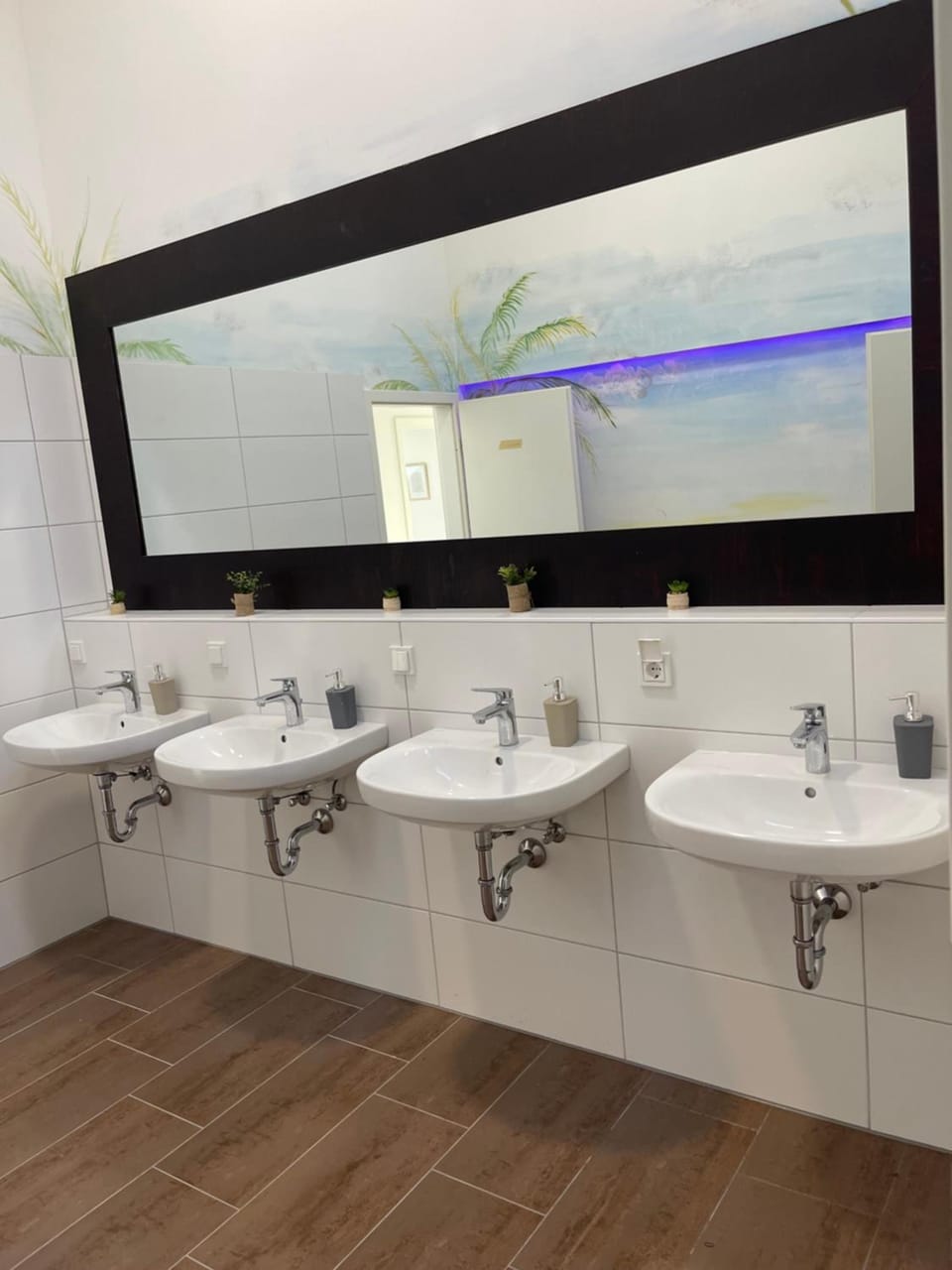 Kavkaz Restaurant & Hotel Motel in Rhineland-Palatinate
