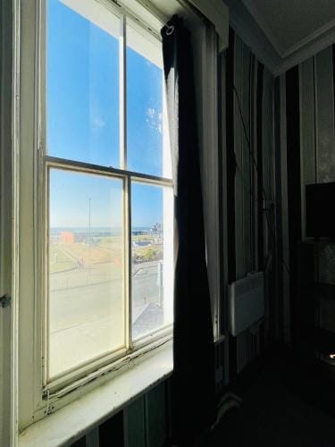 Sand Beach Hotel in Rhyl