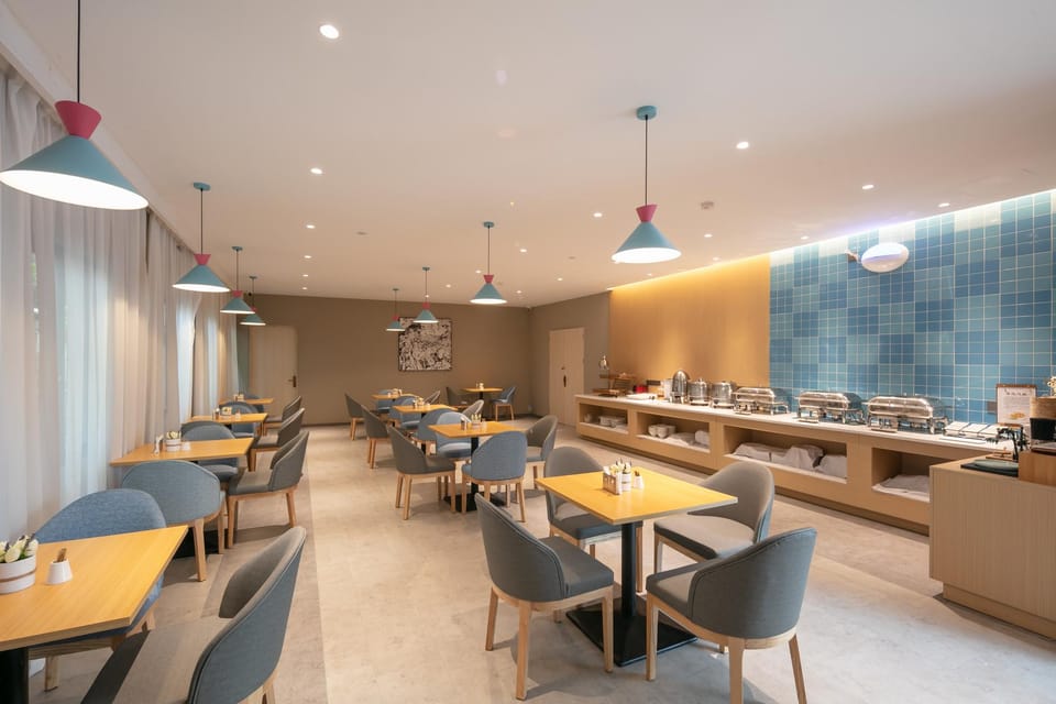 Home Inn Neo Quzhou Shuitingmen Hotel in Zhejiang