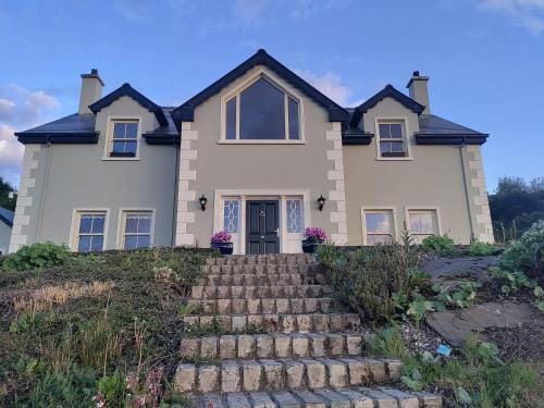 Hillside Haven F94EW71 Hotel in County Donegal