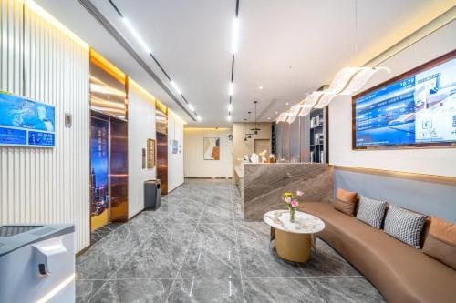 Waiting Hotel Shanghai Wujiaochang Huangxing Road Branch Hotel in Shanghai